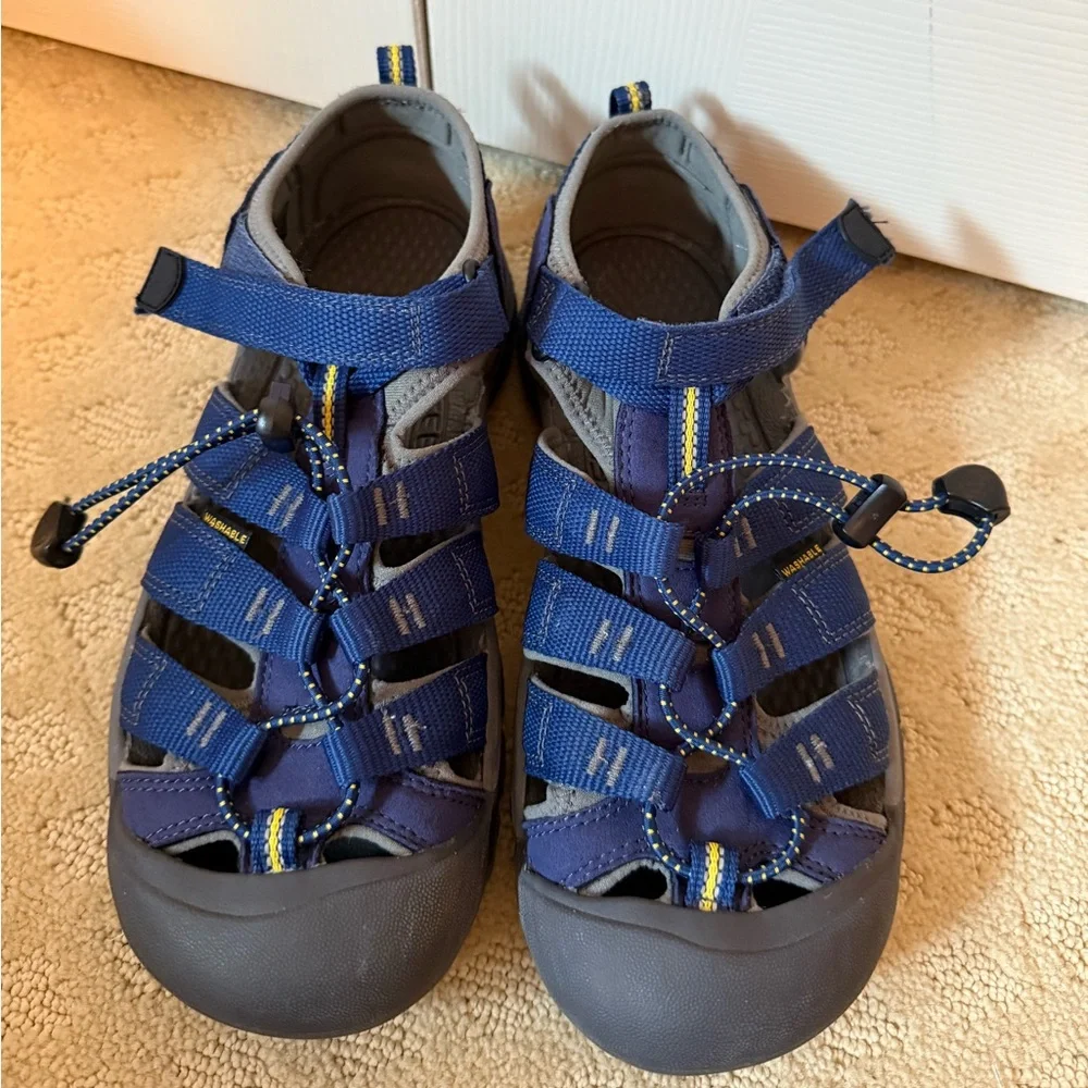 Keen Blue and Gray Outdoor Kid’s Seacamp Sandals